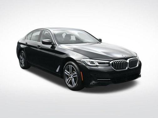 2022 BMW 530 i xDrive