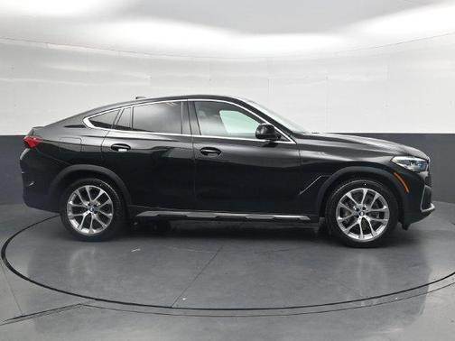 Jet Black 2023 BMW X6 xDrive40i