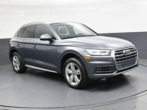 Monsoon Gray Metallic 2018 Audi Q5 2.0T Premium Plus