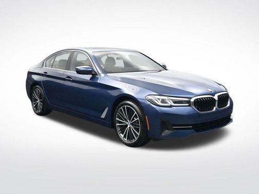 2021 BMW 530 i