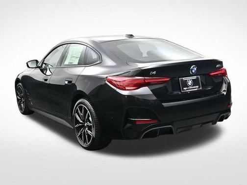 Black Sapphire Metallic 2026 BMW i4 Gran Coupe M60
