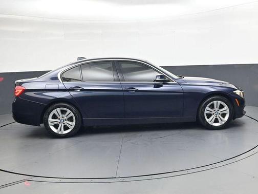 Imperial Blue Metallic 2017 BMW 330 i