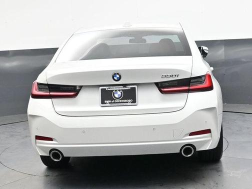 Mineral White Metallic 2023 BMW 330 i