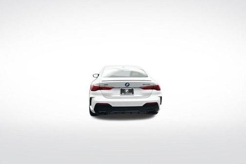 2026 BMW M440 i xDrive