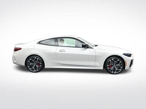 2026 BMW M440 i xDrive