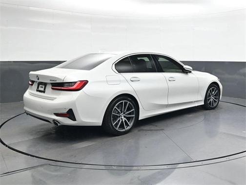 2021 BMW 330 i xDrive