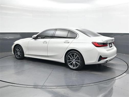 2021 BMW 330 i xDrive