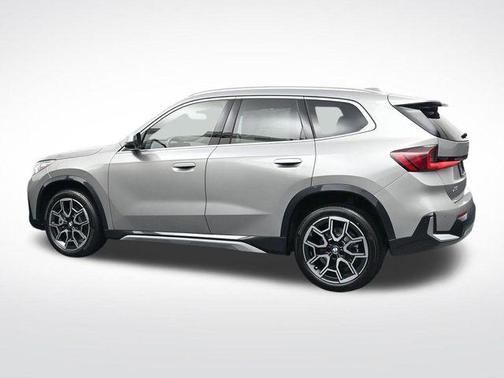 Space Silver 2026 BMW X1 xDrive28i