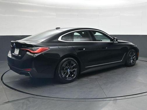 Black Sapphire Metallic 2023 BMW i4 Gran Coupe eDrive35
