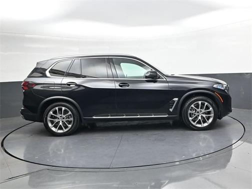 2025 BMW X5 sDrive40i