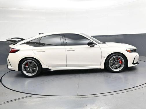 White 2025 Honda Civic Type R Base