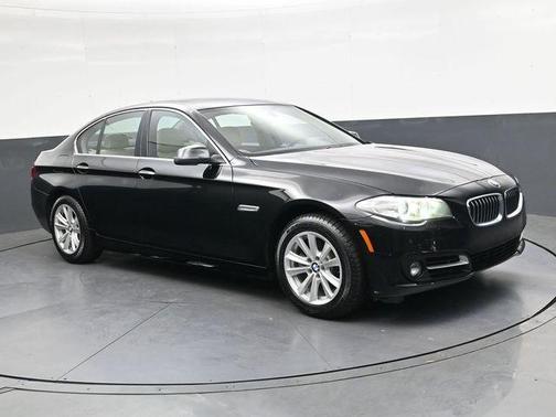 Jet Black 2016 BMW 528 i