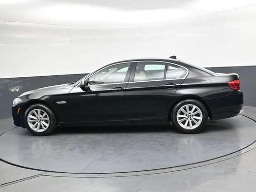 Jet Black 2016 BMW 528 i