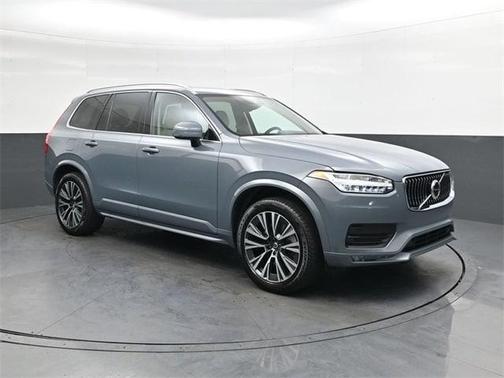 2020 Volvo XC90 T5 Momentum 7 Passenger