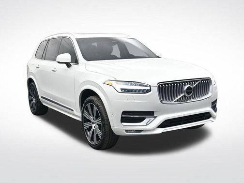 2024 Volvo XC90 B6 Ultimate Bright Theme 7-Seater