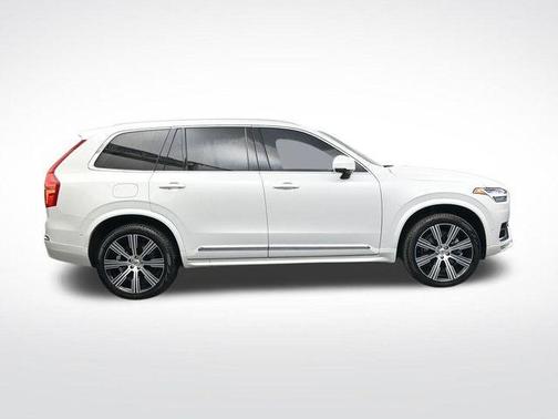 2024 Volvo XC90 B6 Ultimate Bright Theme 7-Seater