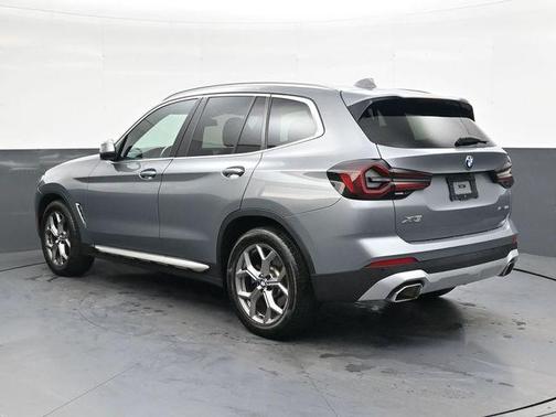 Gray Metallic 2024 BMW X3 sDrive30i