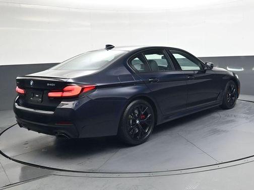 2023 BMW 540 i xDrive