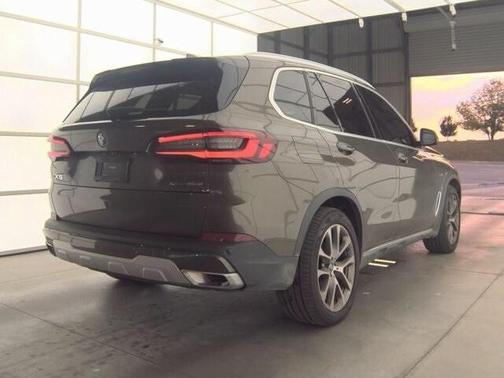 2023 BMW X5 PHEV xDrive45e