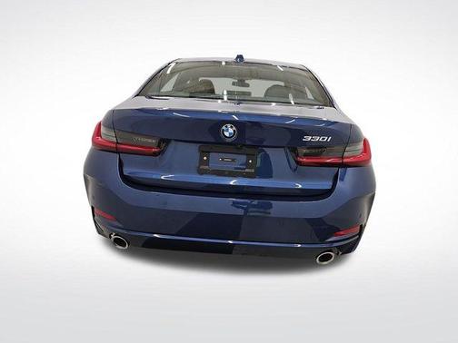 2024 BMW 330 i