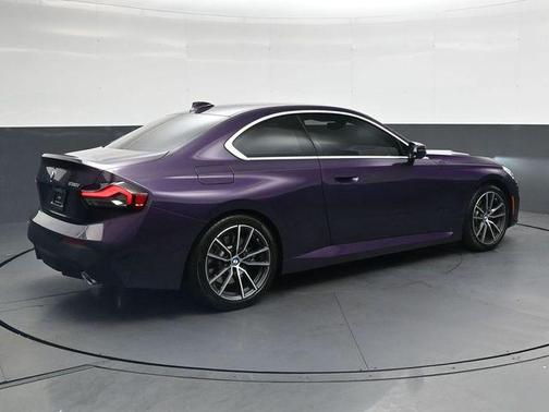 Metallic 2022 BMW 230 i