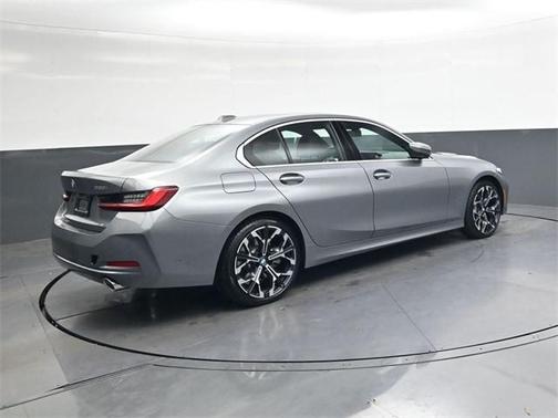 2025 BMW 330 i