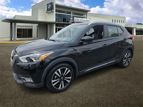 2019 Nissan Kicks SR
