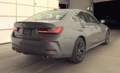 2025 BMW 330 i xDrive