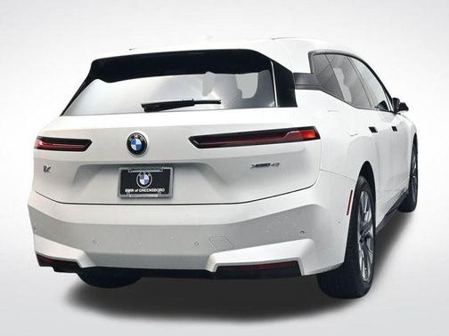 Mineral White 2026 BMW iX xDrive45