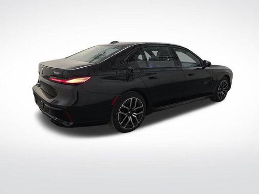 2023 BMW 760 760i xDrive