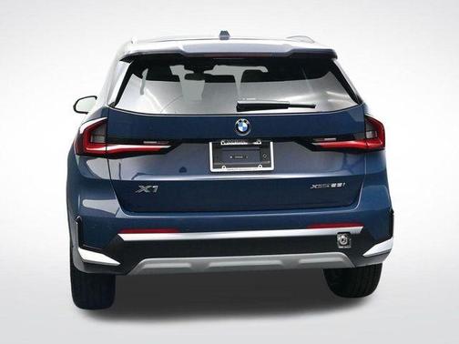 Night 2026 BMW X1 xDrive28i