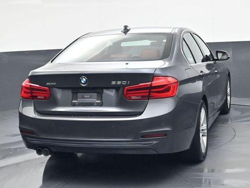 Mineral Gray Metallic 2018 BMW 330 i xDrive