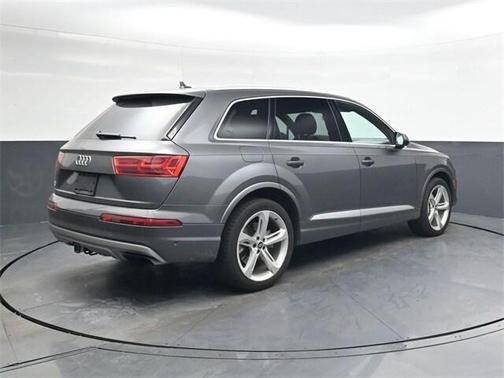 2019 Audi Q7 55 Prestige