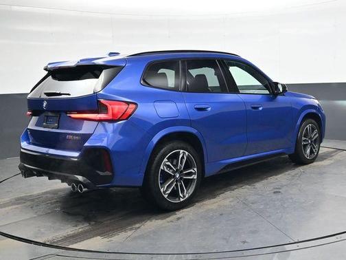 2025 BMW X1 M35i