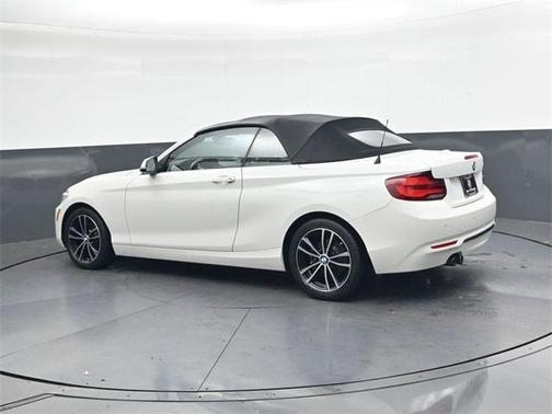 2020 BMW 230 i