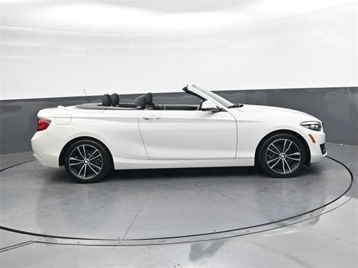 2020 BMW 230 i
