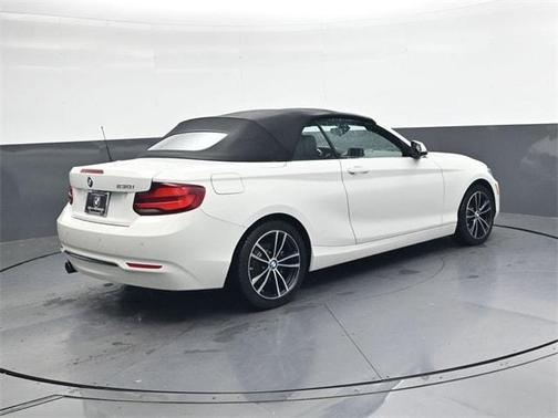 2020 BMW 230 i