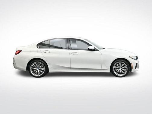 2023 BMW 330 i