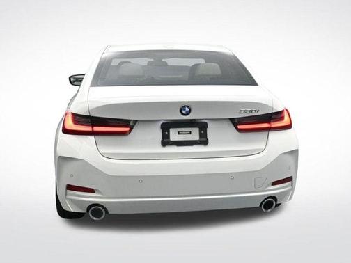 2023 BMW 330 i