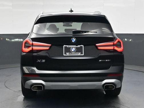Black Sapphire Metallic 2022 BMW X3 sDrive30i