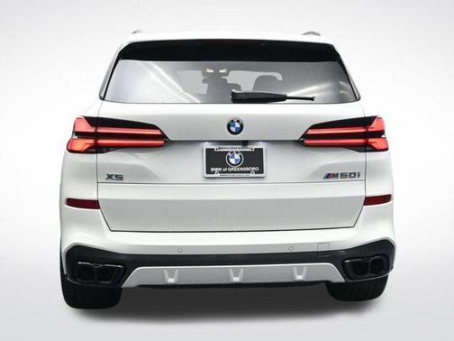 2026 BMW X5 M60i