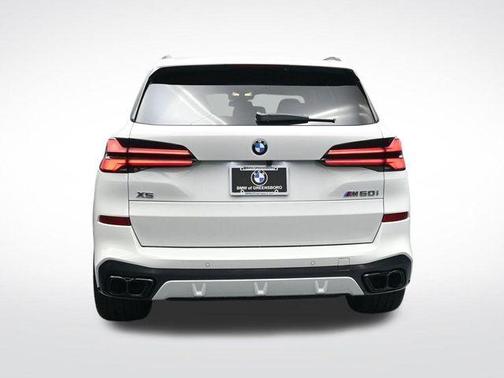 2026 BMW X5 M60i