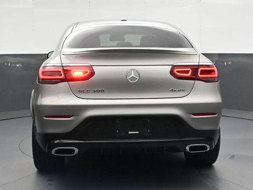 Selenite Gray Metallic 2022 Mercedes-Benz GLC 300 4MATIC Coupe