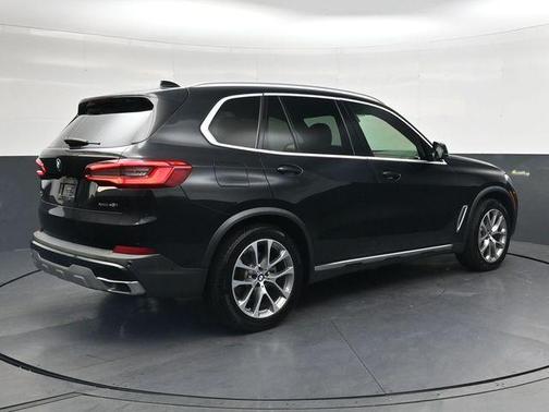 Black Sapphire Metallic 2019 BMW X5 xDrive40i