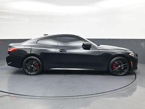 Black Sapphire Metallic 2021 BMW M440 i xDrive
