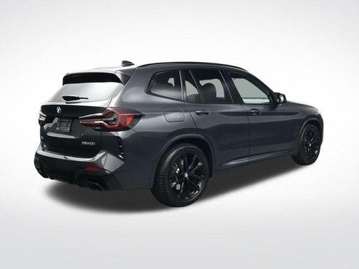 2024 BMW X3 M40i