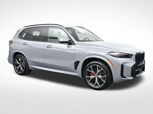 Gray Metallic 2026 BMW X5 xDrive40i