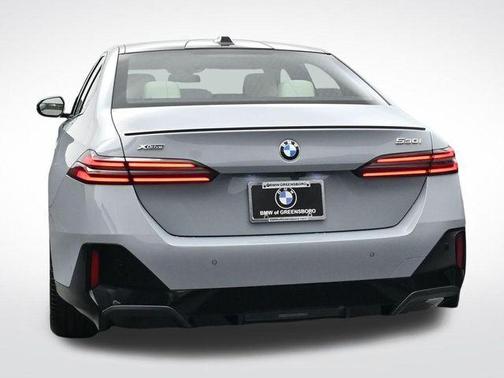 2026 BMW 530 i xDrive