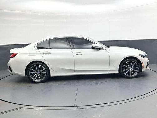 2021 BMW 330 i xDrive