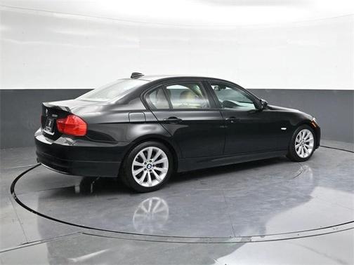 2011 BMW 328 i